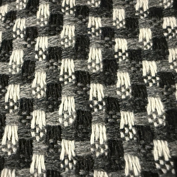 NWT Ann Taylor LOFT Black and White Patterned Skirt - Picture 6 of 7